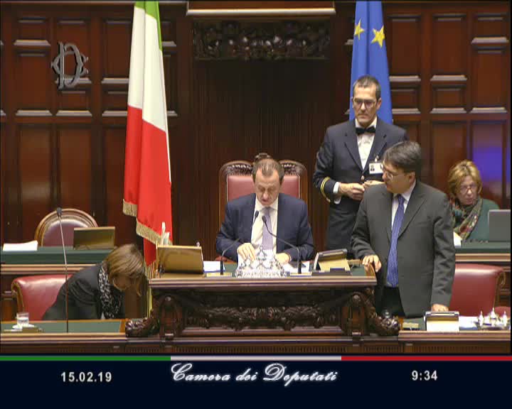 Segui la diretta AULA, Seduta 127 - Svolgimento di interpellanze urgenti  su webtv.camera.it