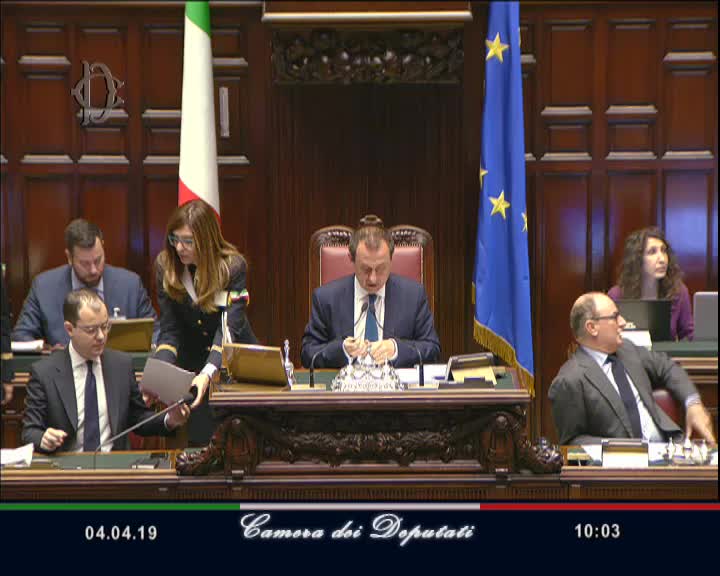 Segui la diretta AULA, Seduta 156 -  Sì alle norme sulla trasparenza dei rapporti tra imprese produttrici e organizzazioni sanitarie su webtv.camera.it