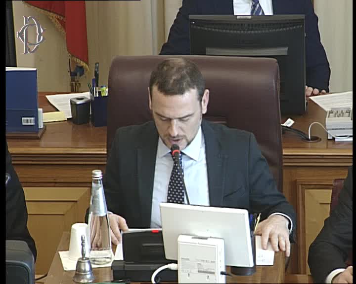 Segui la diretta Accesso Università, audizione rettori e professori su webtv.camera.it