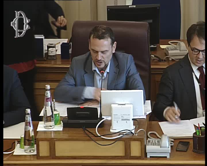 Segui la diretta Interrogazioni a risposta immediata su webtv.camera.it