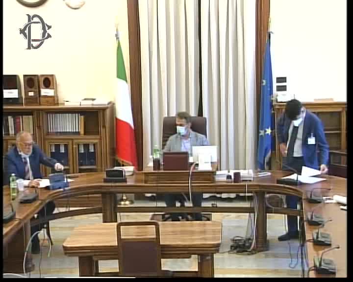 Segui la diretta Commissione Lavoro, interrogazioni a risposta immediata su webtv.camera.it