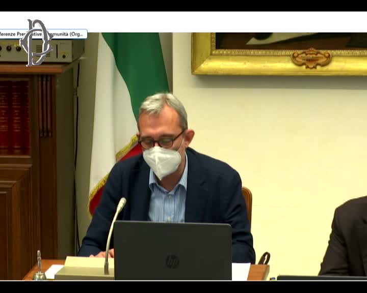 Segui la diretta Diritto di voto italiani all'estero, audizione sottosegretario Sisto su webtv.camera.it