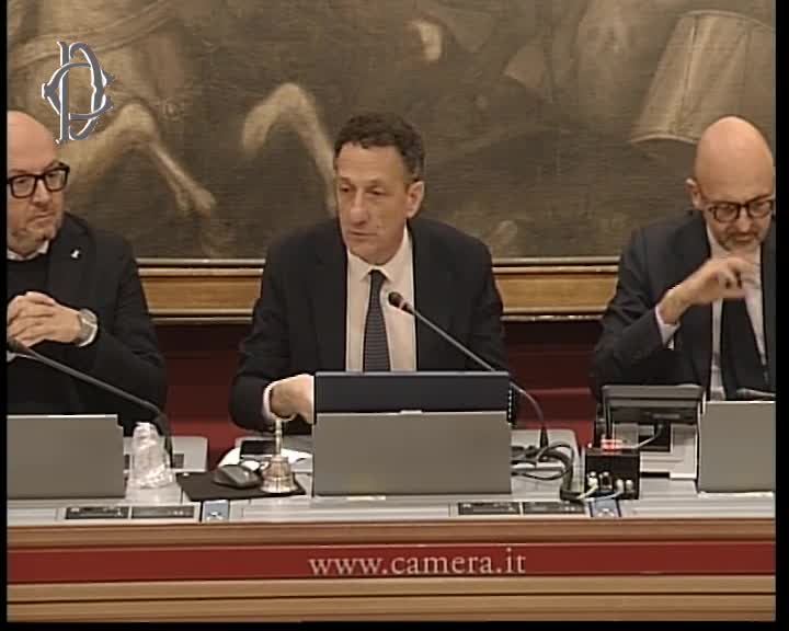 Segui la diretta Proposte di nomina presidente e componenti ARERA- Audizioni - Nicola Dell'Acqua, Alessandro Bratti, Livio De Santoli, Lorena De Marco, Francesca Salvemini - Nomine nn. 108, 109, 110, 111, 112 su webtv.camera.it