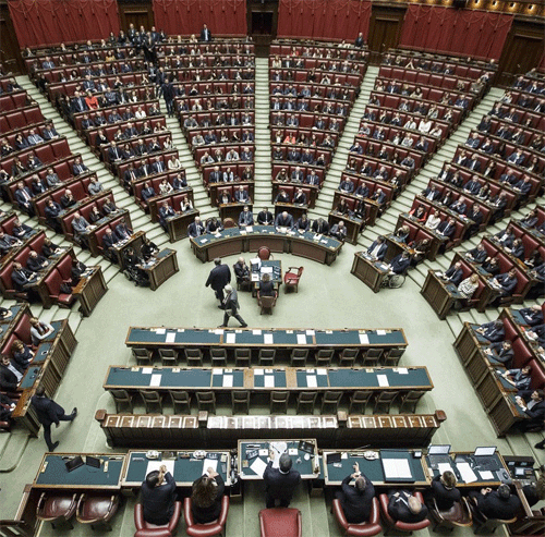 Segui la diretta AULA, Seduta 116 -  Modifiche all'articolo 71 della Costituzione, seguito esame su webtv.camera.it