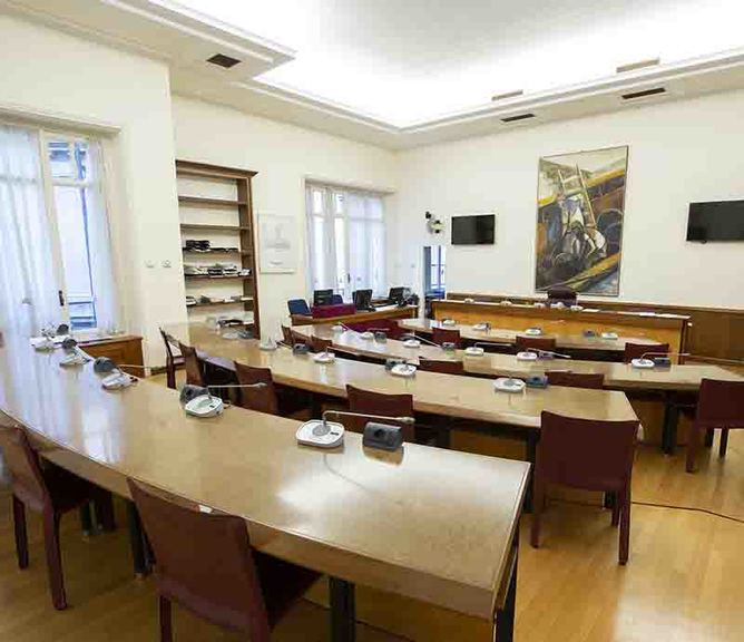 Segui la diretta Dati sanitari – Audizioni - Istituto superiore di sanità; Farmindustria; Giovanni Corrao, Università Milano-Bicocca - Risoluzioni 7-00183 e 7-00187  su webtv.camera.it