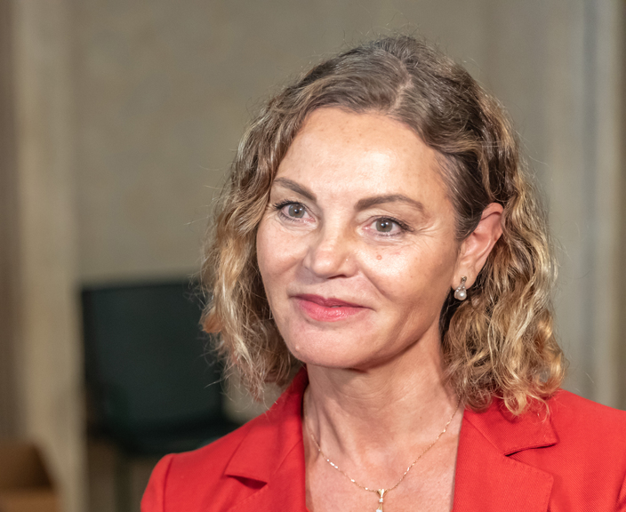 Segui la diretta Rapporto sulla politica di bilancio - Saluto di Trancassini su webtv.camera.it